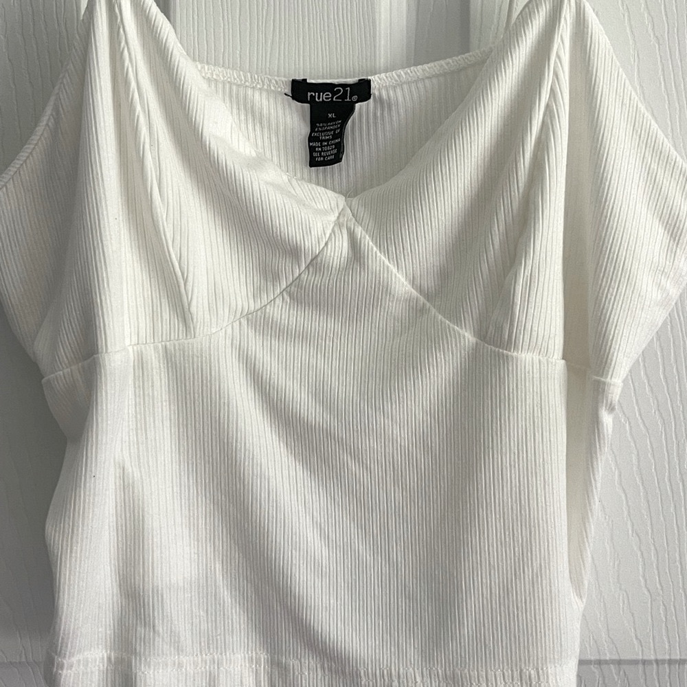 White Rue21 Crop Top Tank - Picture 3 of 8
